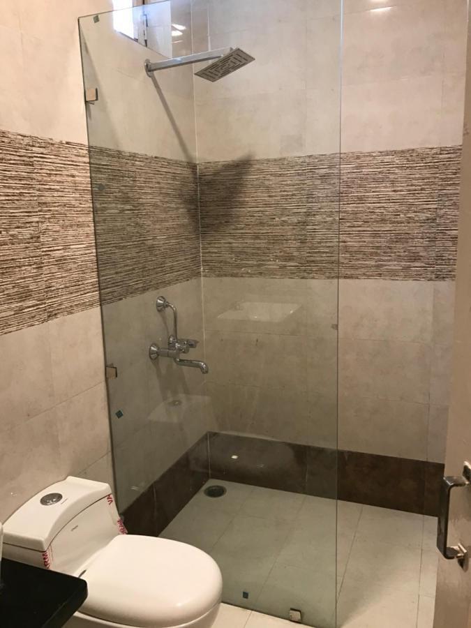 Hotel Natraj Bulandshahr Ngoại thất bức ảnh
