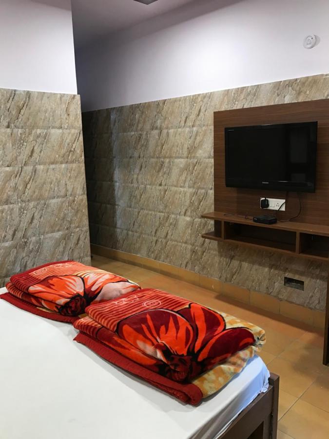 Hotel Natraj Bulandshahr Ngoại thất bức ảnh